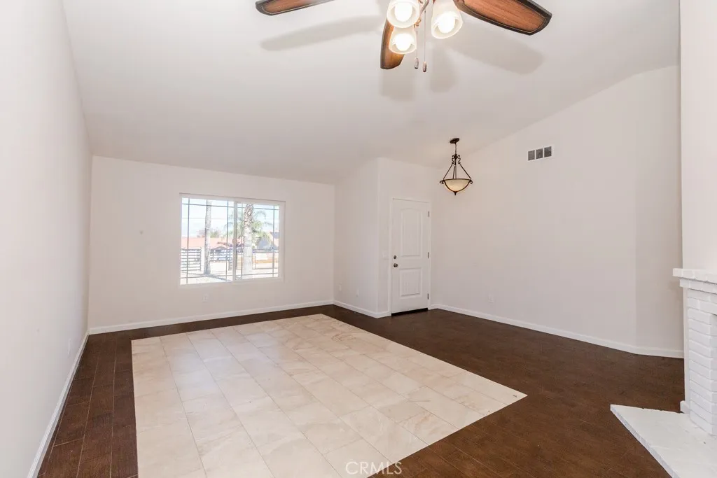 31535 Contour, Nuevo, California 92567 home-pic-28