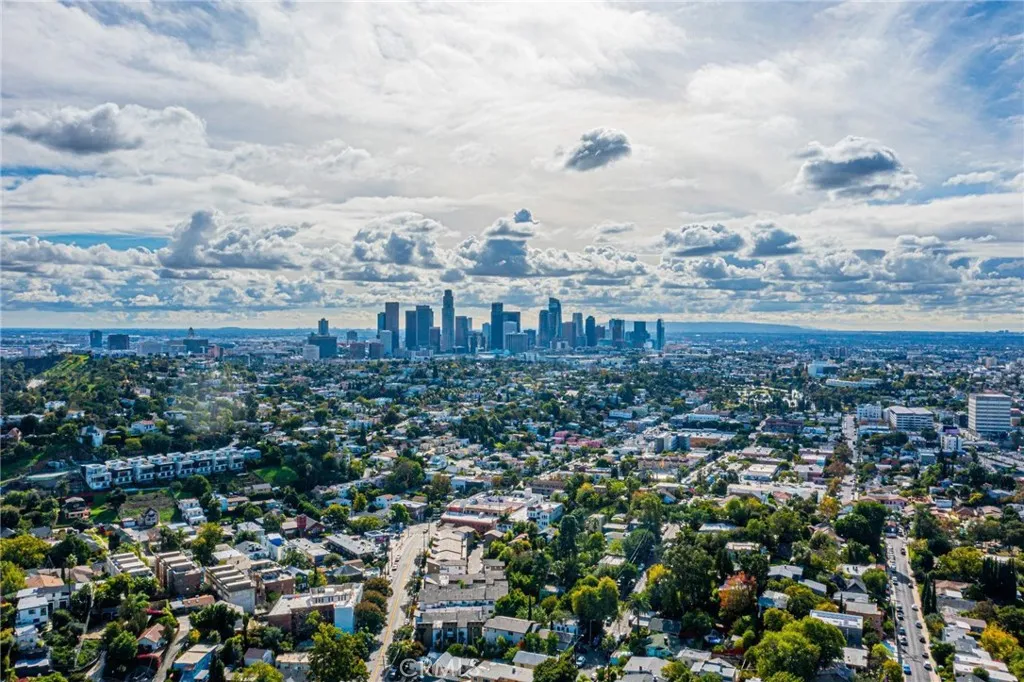 1616 Armitage, Los Angeles, California 90026 home-pic-45