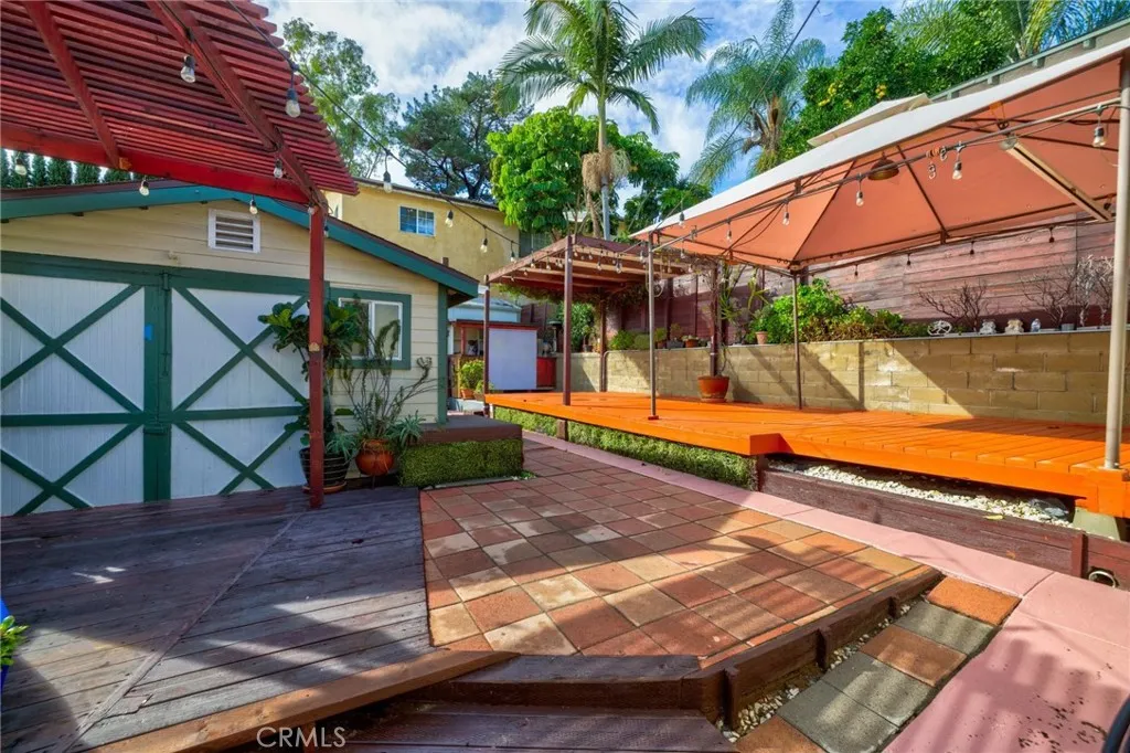 1616 Armitage, Los Angeles, California 90026 home-pic-28