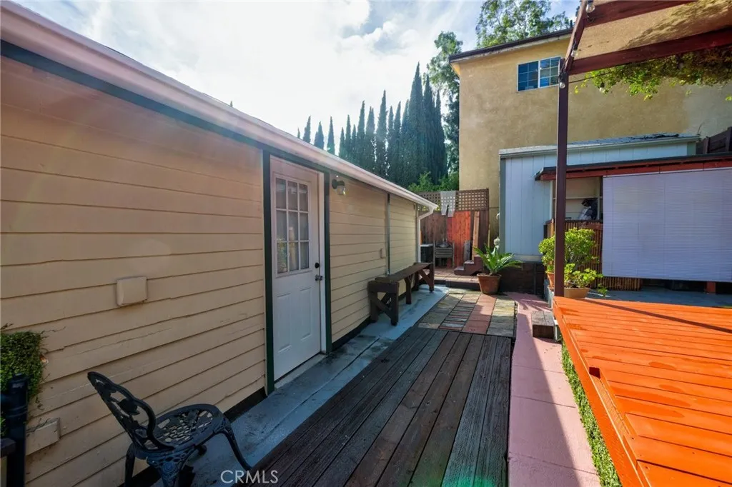 1616 Armitage, Los Angeles, California 90026 home-pic-32