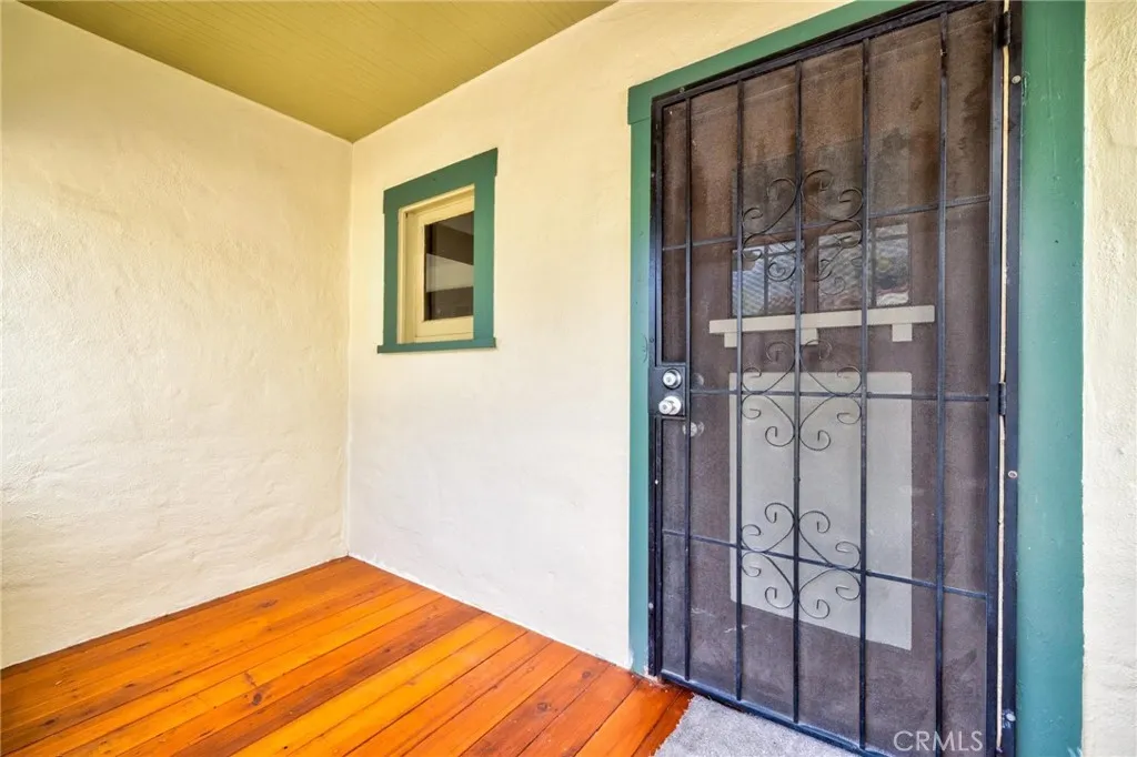 1616 Armitage, Los Angeles, California 90026 home-pic-1