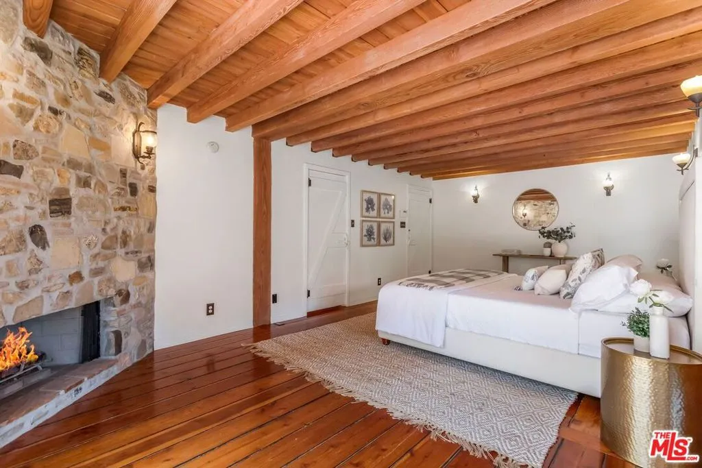 3940 Davana Road, Sherman Oaks, California 91423 home-pic-33