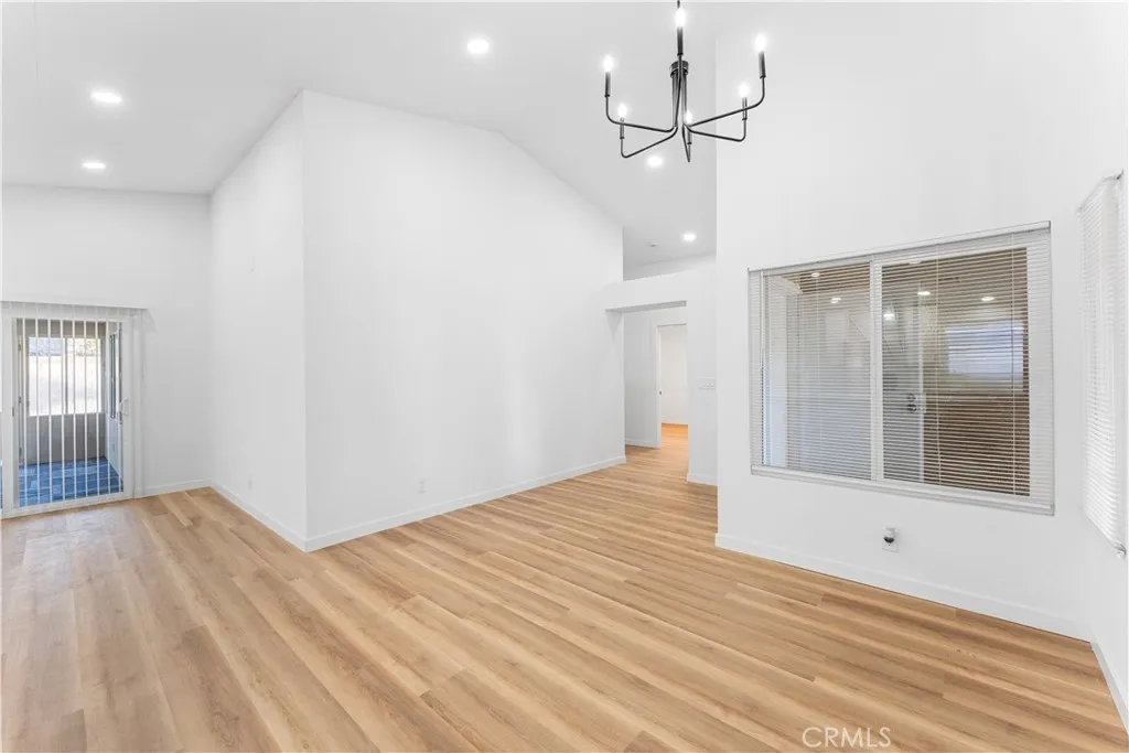 43117 Bloomingpark, Lancaster, California 93536 home-pic-37