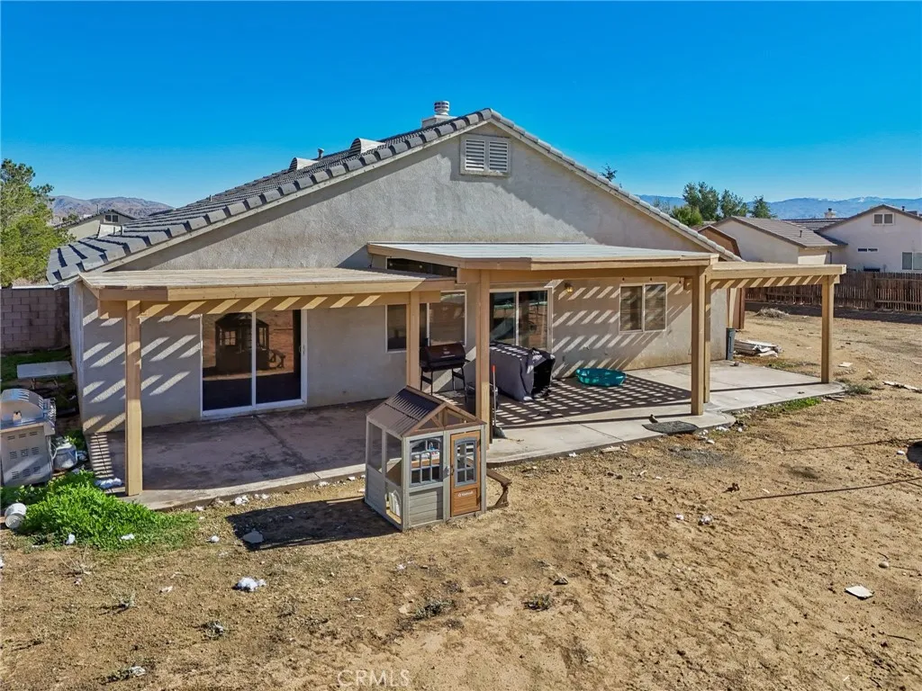 13322 Chenin Blanc Court, Apple Valley, California 92308 home-pic-43