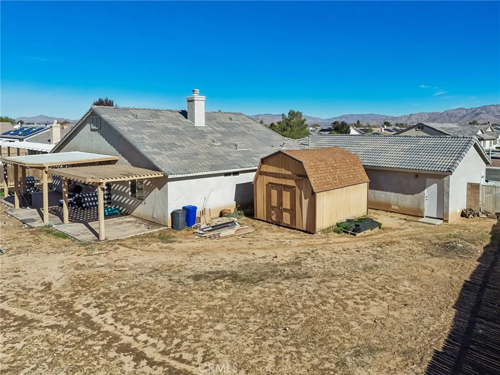 13322 Chenin Blanc Court, Apple Valley, California 92308 home-pic-41