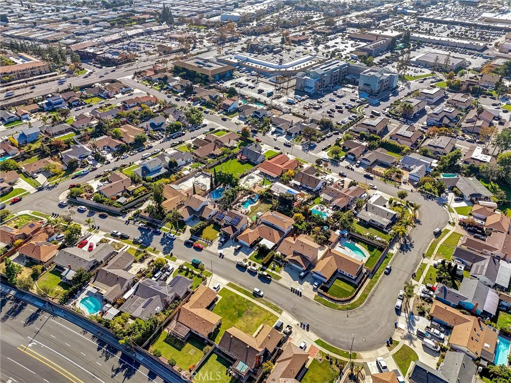 23341 La Vaca, Lake Forest, California 92630 home-pic-35
