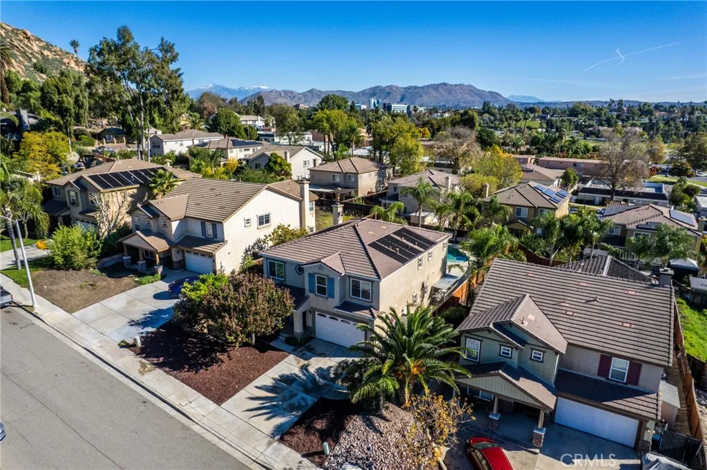 4816 Gregory, Riverside, California 92501 home-pic-48