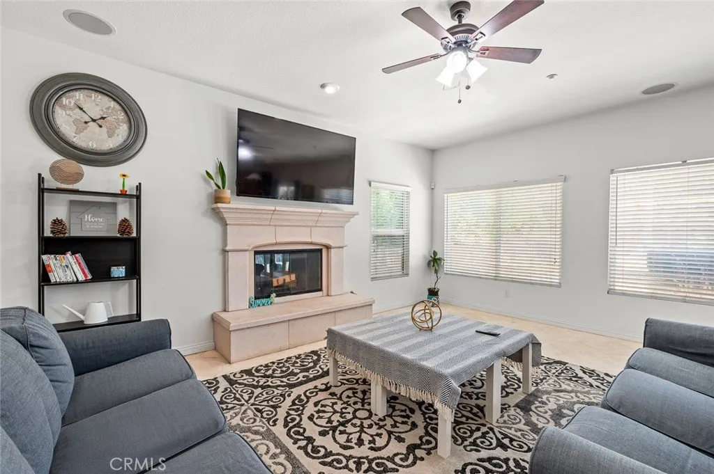 4816 Gregory, Riverside, California 92501 home-pic-18