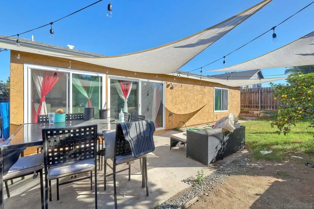 1302 Valencia, Chula Vista, California 91910 home-pic-28