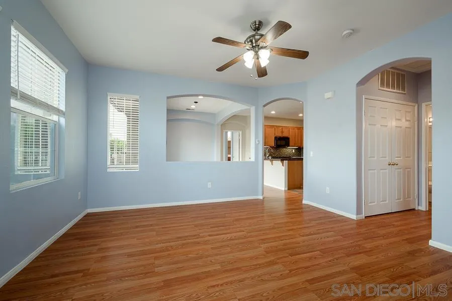 1425 Caminito Borrego 6, Chula Vista, California 91913 home-pic-4