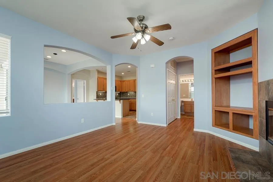 1425 Caminito Borrego 6, Chula Vista, California 91913 home-pic-3