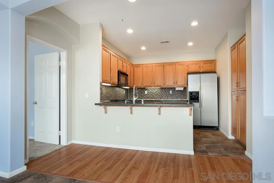 1425 Caminito Borrego 6, Chula Vista, California 91913 home-pic-8