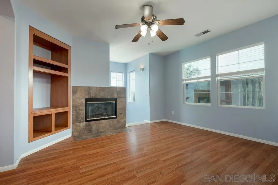 1425 Caminito Borrego 6, Chula Vista, California 91913 home-pic-2