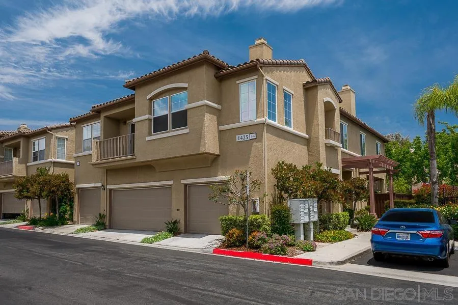 1425 Caminito Borrego 6, Chula Vista, California 91913 home-pic-25