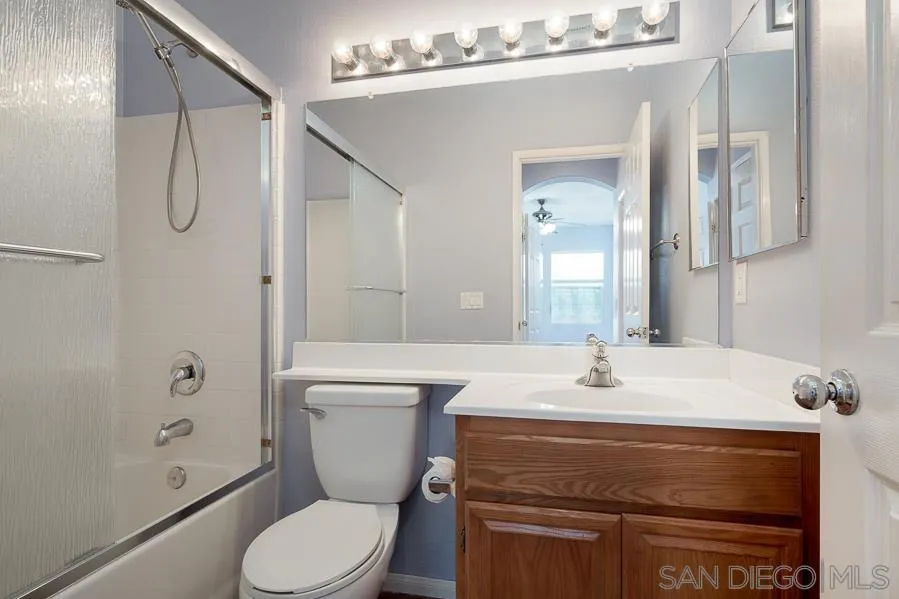 1425 Caminito Borrego 6, Chula Vista, California 91913 home-pic-21