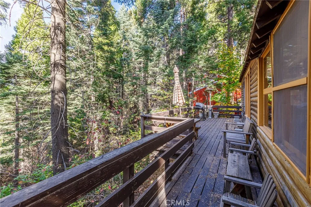 529 West Victoria Court, Lake Arrowhead, California 92352 home-pic-16