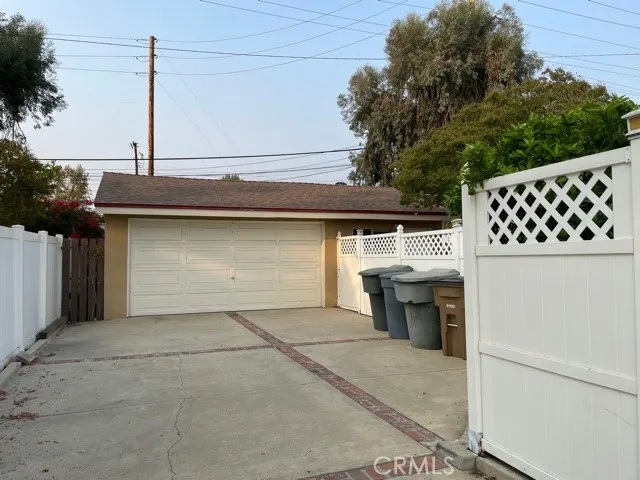 777 W 12th Street, Claremont, California 91711