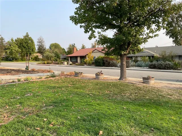 777 W 12th Street, Claremont, California 91711