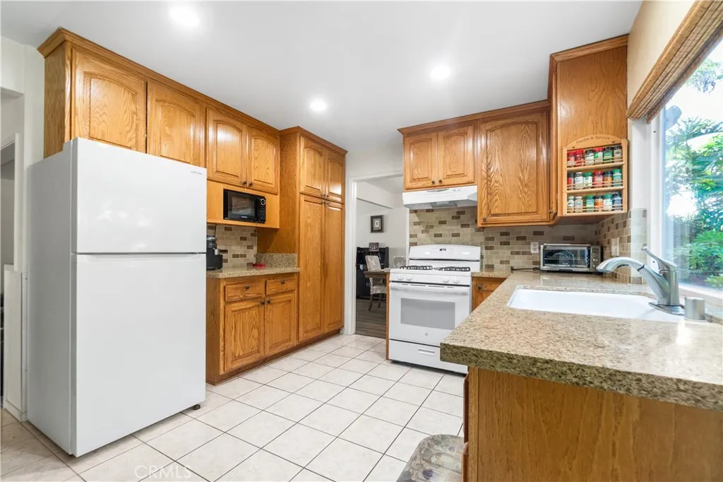 1517 237th, Harbor City, California 90710 home-pic-13