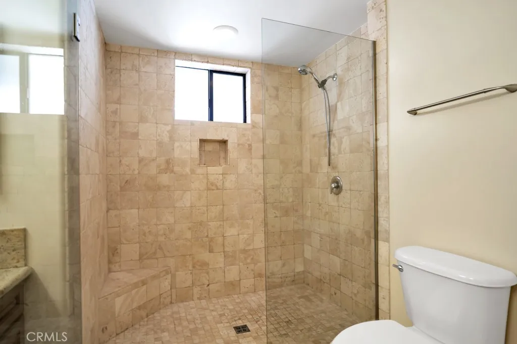 4724 Kester 410, Sherman Oaks, California 91403 home-pic-9