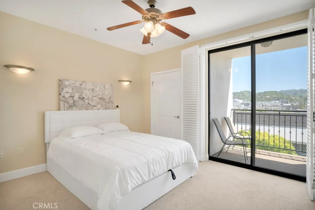 4724 Kester 410, Sherman Oaks, California 91403 home-pic-11
