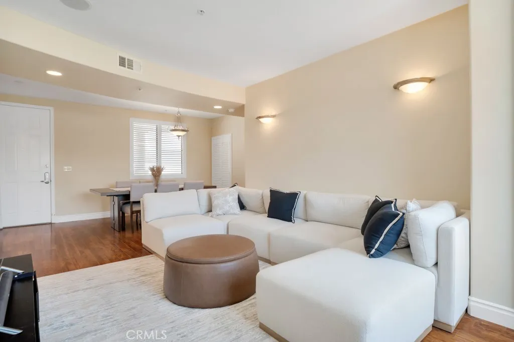 4724 Kester 410, Sherman Oaks, California 91403 home-pic-20