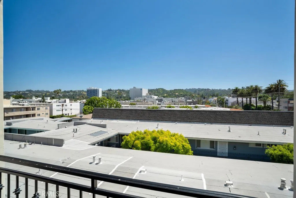 4724 Kester 410, Sherman Oaks, California 91403 home-pic-6