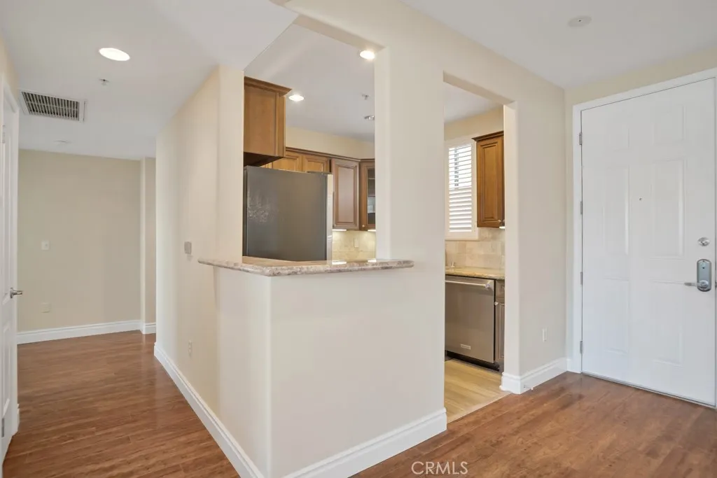 4724 Kester 410, Sherman Oaks, California 91403 home-pic-26