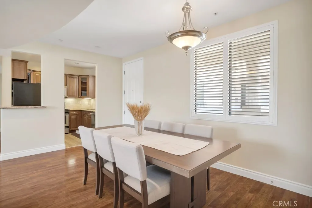 4724 Kester 410, Sherman Oaks, California 91403 home-pic-23