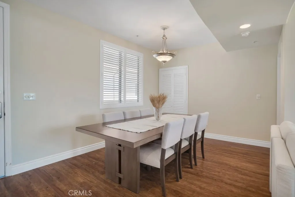 4724 Kester 410, Sherman Oaks, California 91403 home-pic-24
