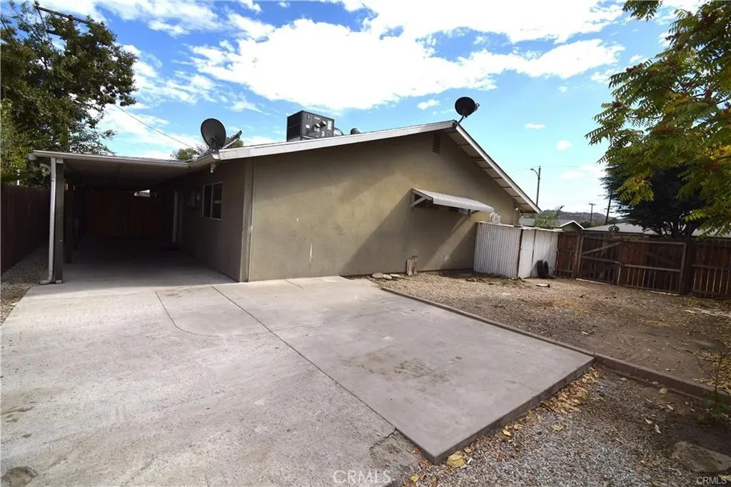 532 Fern Place, Hemet, California 92543 home-pic-3