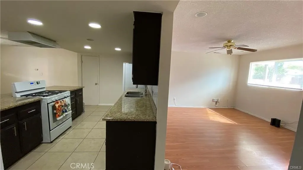 532 Fern Place, Hemet, California 92543 home-pic-6