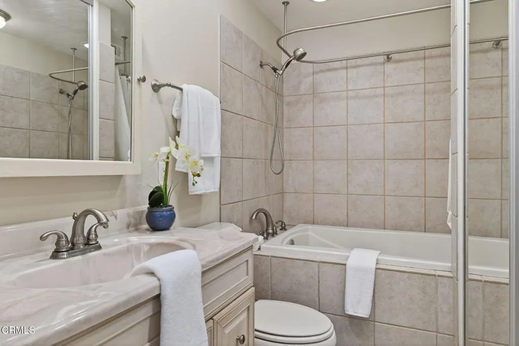 5463 Driftwood Street, Oxnard, California 93035 home-pic-31