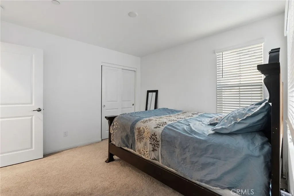 15185 Ridge, Fontana, California 92336 home-pic-24