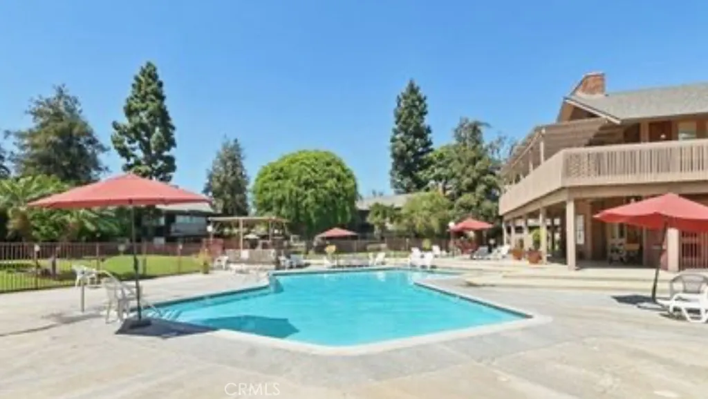 1056 Cabrillo Park Drive G, Santa Ana, California 92701 home-pic-10