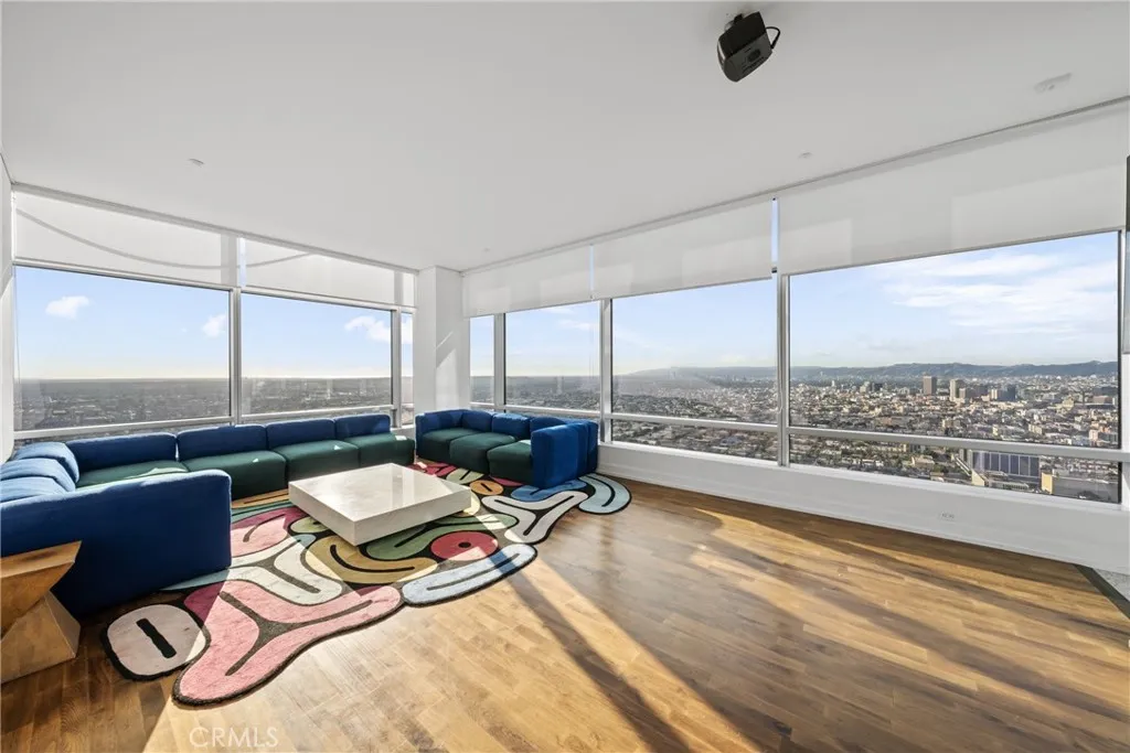 900 W Olympic Boulevard 46b, Los Angeles, California 90015 home-pic-8