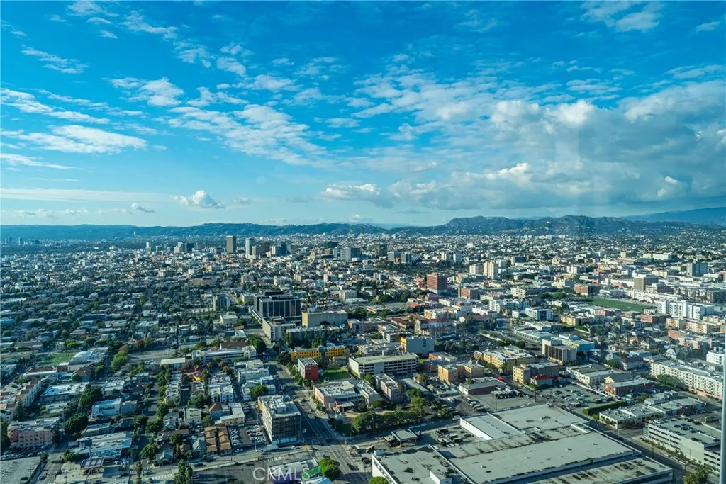 900 W Olympic Boulevard 46b, Los Angeles, California 90015 home-pic-31