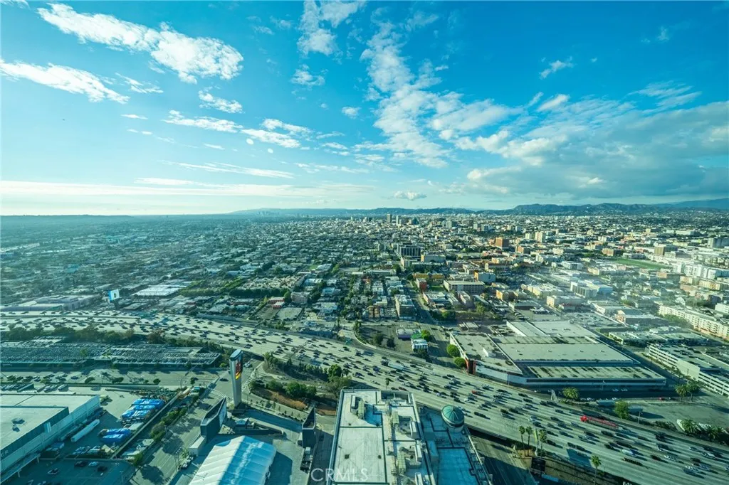 900 W Olympic Boulevard 46b, Los Angeles, California 90015 home-pic-33