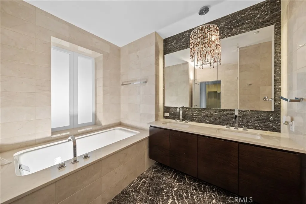 900 W Olympic Boulevard 46b, Los Angeles, California 90015 home-pic-23
