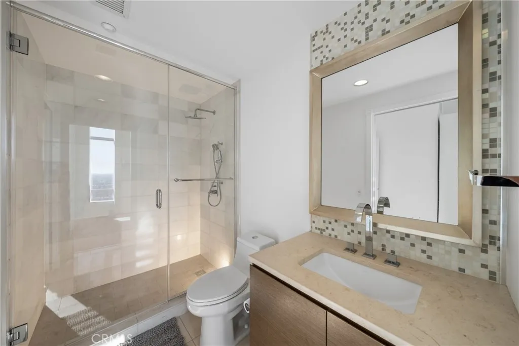 900 W Olympic Boulevard 46b, Los Angeles, California 90015 home-pic-20