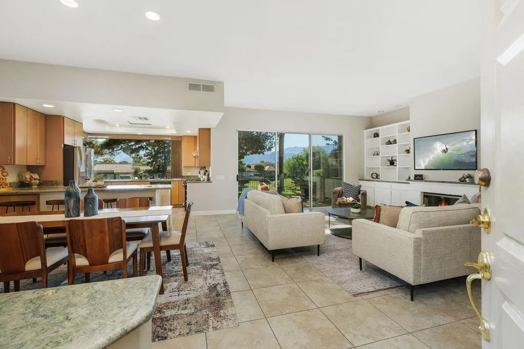 51 Pebble Beach Drive, Rancho Mirage, California 92270 home-pic-3