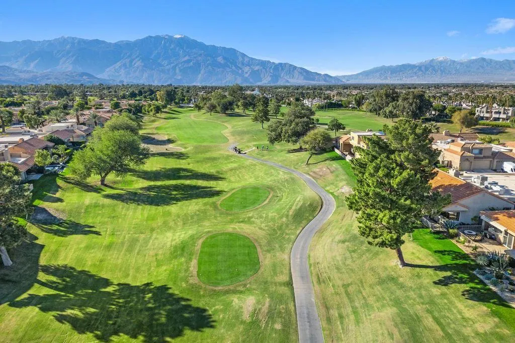 51 Pebble Beach Drive, Rancho Mirage, California 92270 home-pic-38