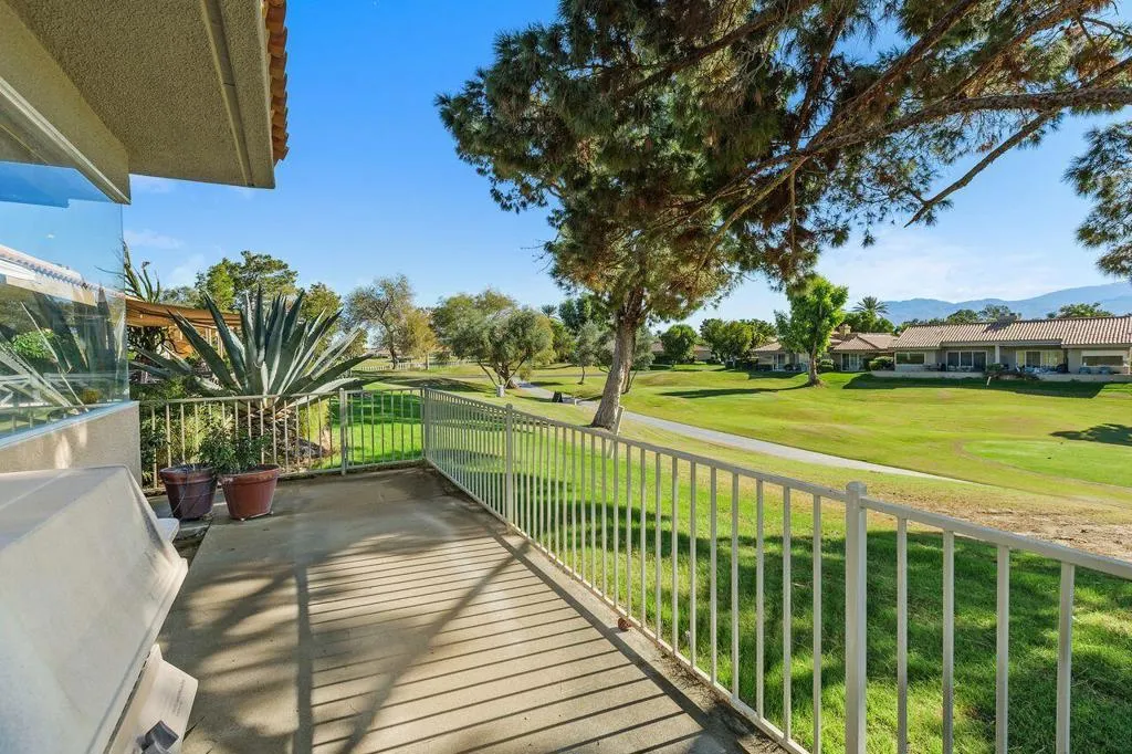51 Pebble Beach Drive, Rancho Mirage, California 92270 home-pic-30