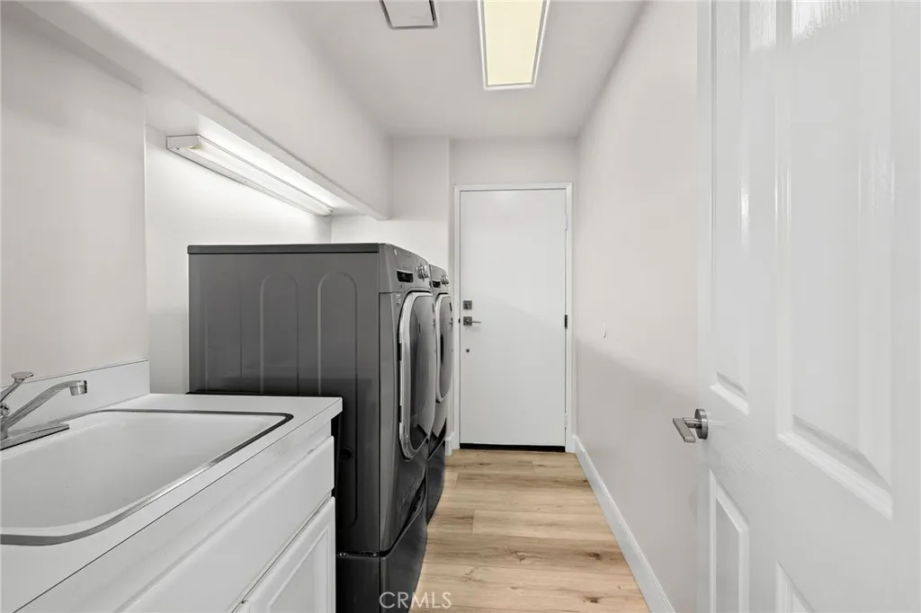 12257 Pevero, Tustin, California 92782 home-pic-22