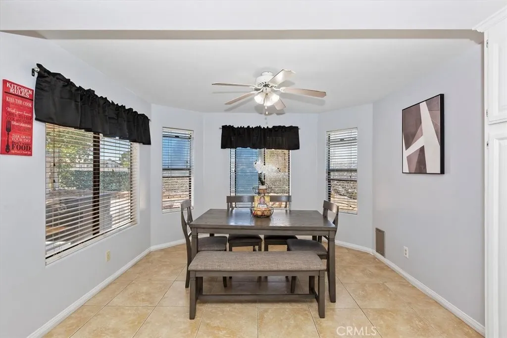 26572 Mainsail, Helendale, California 92342 home-pic-14