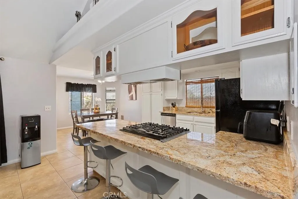 26572 Mainsail, Helendale, California 92342 home-pic-13