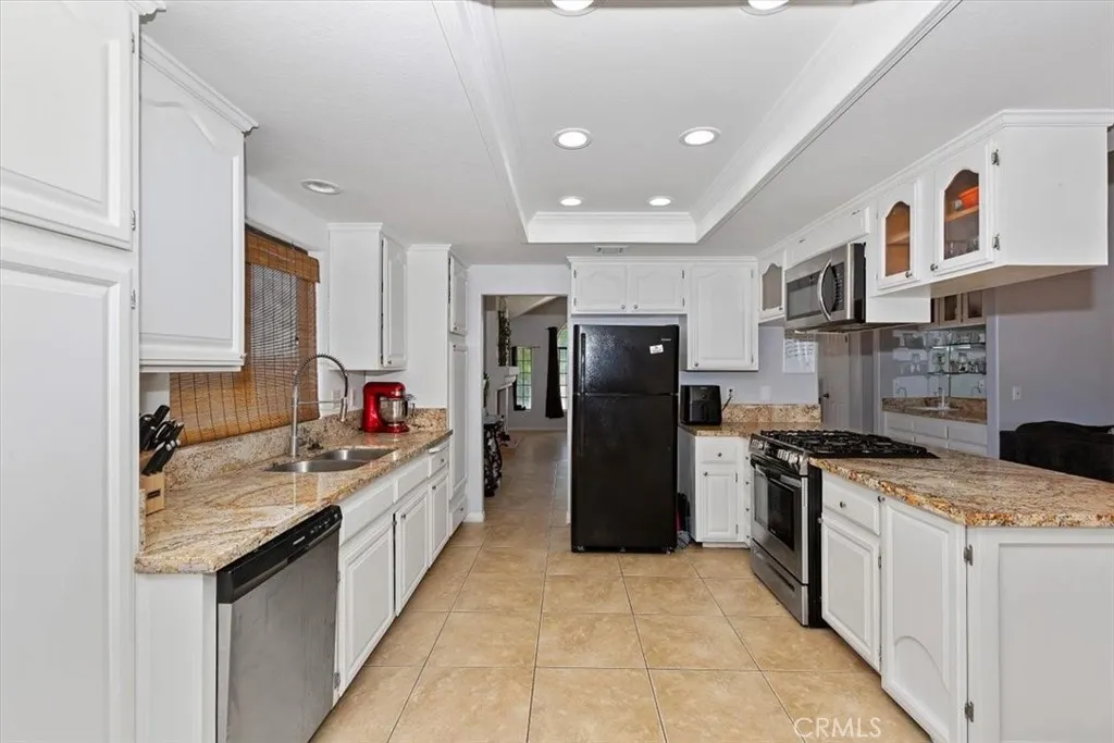 26572 Mainsail, Helendale, California 92342 home-pic-12
