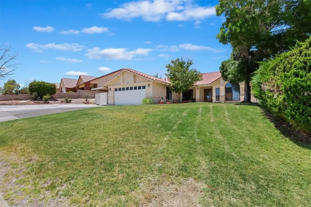 26572 Mainsail, Helendale, California 92342 home-pic-3