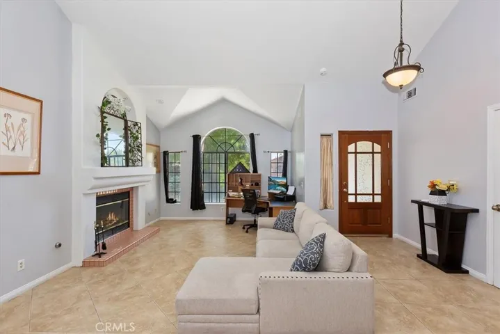 FORMAL LIVING ROOM
