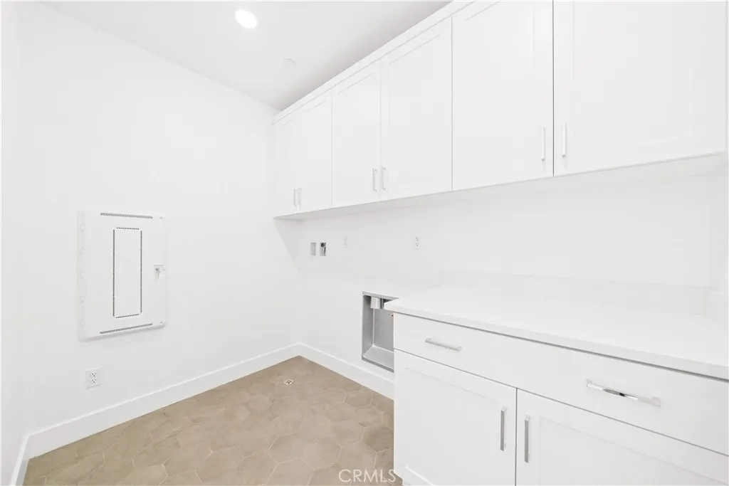 165 Sawbuck, Irvine, California 92618 home-pic-22